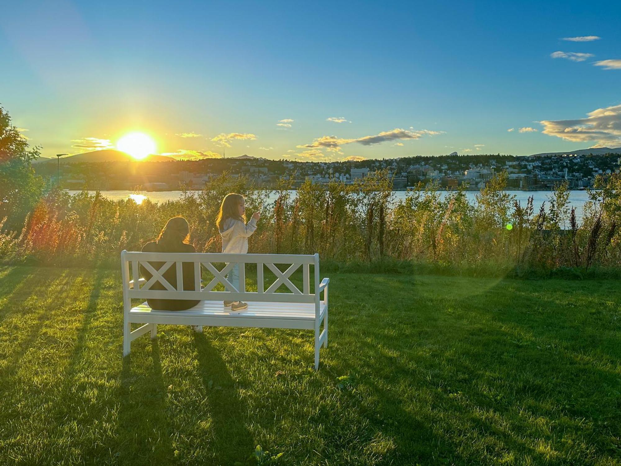 Апартаменты Panorama View - Free Parking - Perfect For Couples Тромсё Экстерьер фото
